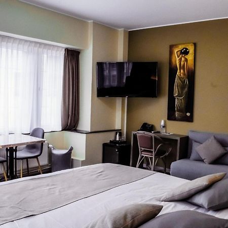 Hotel Des Postes 호우팔리제 외부 사진
