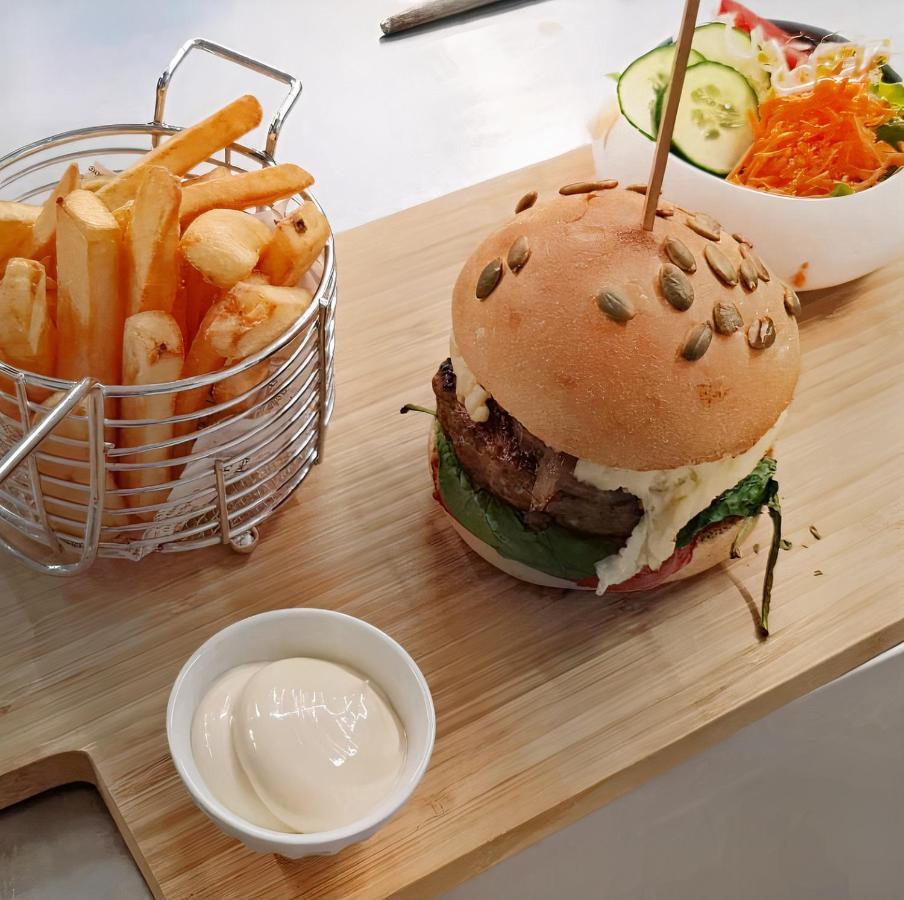 Hotel Des Postes 호우팔리제 외부 사진